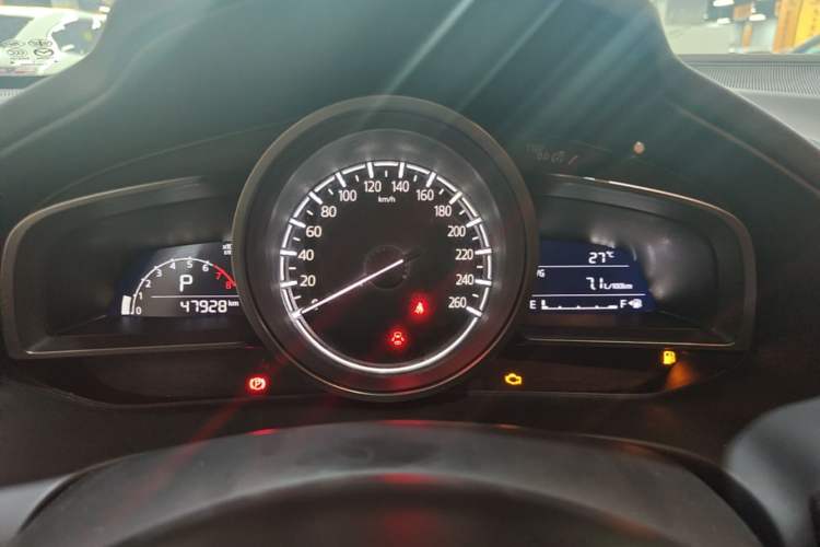Used Mazda CX-4 2020 2.0L Automatic Two-Wheel Drive Blue Sky Exploration Edition Instrument Cluster