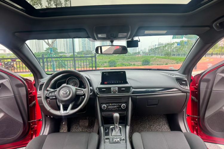 Used Mazda CX-4 2020 2.0L Automatic Two-Wheel Drive Blue Sky Exploration Edition Interior 2