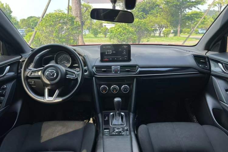 Used Mazda CX-4 2020 2.0L Automatic Two-Wheel Drive Blue Sky Youth Edition Interior 2
