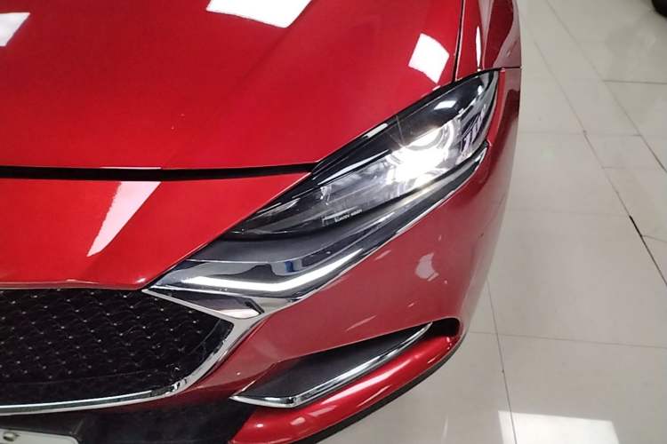Used Mazda CX-4 2020 2.0L Automatic Two-Wheel Drive Blue Sky Exploration Edition Left Front Headlight