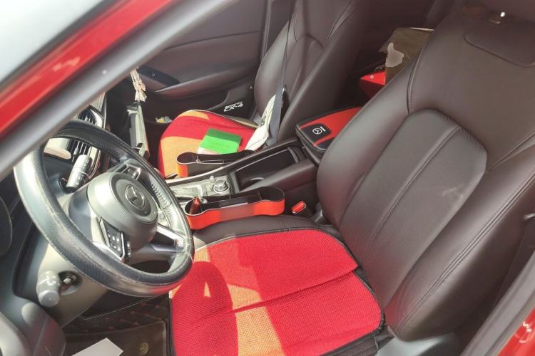 Used Mazda CX-4 2020 2.0L Automatic Two-Wheel Drive Blue Sky Luxury Edition Left Front Seat