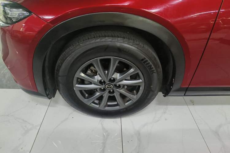 Used Mazda CX-4 2020 2.0L Automatic Two-Wheel Drive Blue Sky Dynamic Edition Left Front Wheel Hub