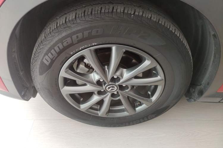 Used Mazda CX-4 2020 2.0L Automatic Two-Wheel Drive Blue Sky Dynamic Edition Left Front Wheel Hub