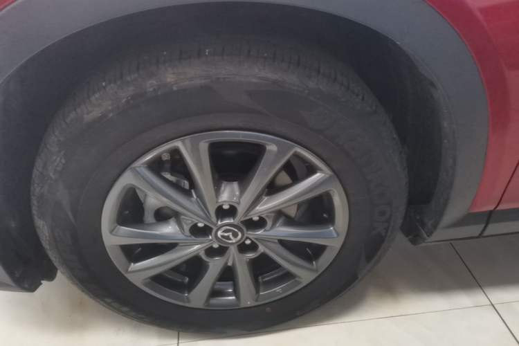 Used Mazda CX-4 2020 2.0L Automatic Two-Wheel Drive Blue Sky Dynamic Edition Left Front Wheel Hub