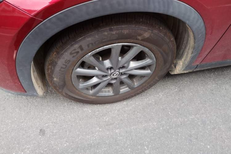 Used Mazda CX-4 2020 2.0L Automatic Two-Wheel Drive Blue Sky Exploration Edition Left Front Wheel Hub