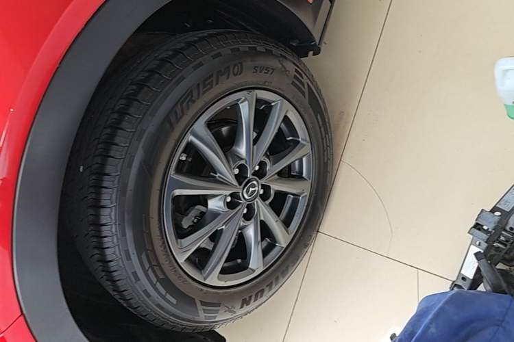 Used Mazda CX-4 2020 2.0L Automatic Two-Wheel Drive Blue Sky Youth Edition Left Front Wheel Hub