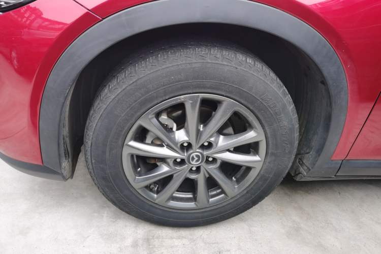 Used Mazda CX-4 2020 2.0L Automatic Two-Wheel Drive Blue Sky Luxury Edition Left Front Wheel Hub