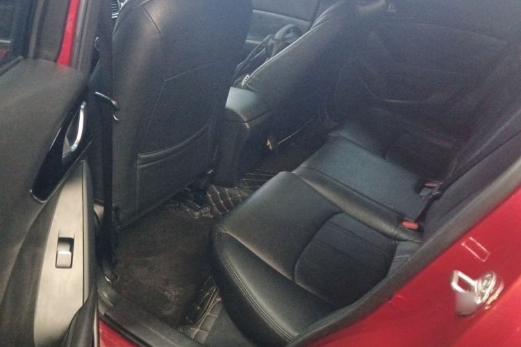 Used Mazda CX-4 2020 2.0L Automatic Two-Wheel Drive Blue Sky Dynamic Edition Left Rear Seat