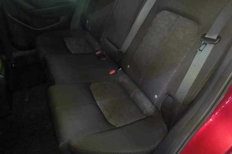 Used Mazda CX-4 2020 2.0L Automatic Two-Wheel Drive Blue Sky Dynamic Edition Left Rear Seat