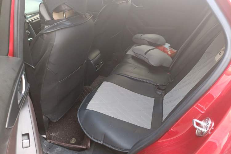 Used Mazda CX-4 2020 2.5L Automatic 2WD Sky-Drive Fun Edition Left Rear Seat