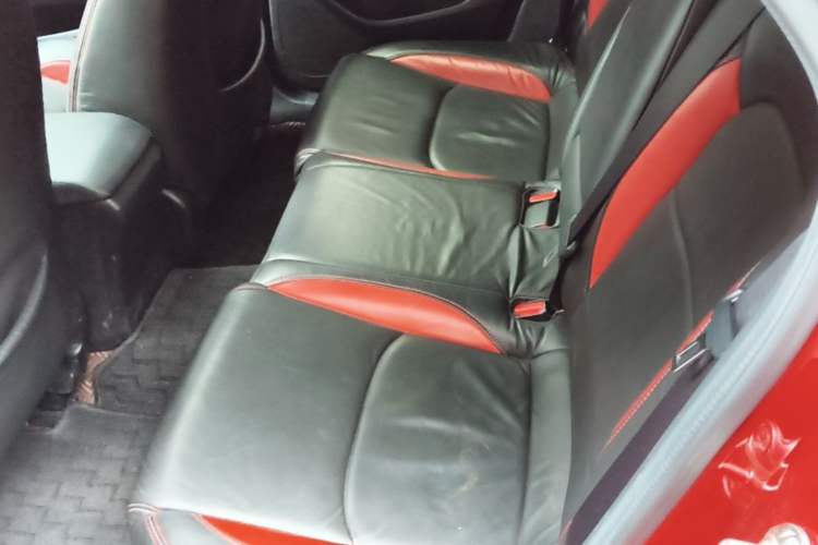 Used Mazda CX-4 2020 2.0L Automatic Two-Wheel Drive Blue Sky Dynamic Edition Left Rear Seat