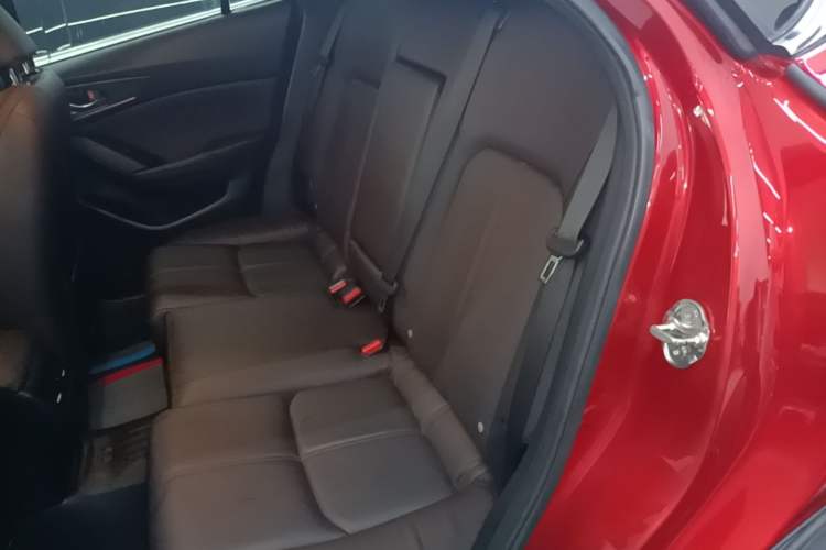 Used Mazda CX-4 2020 2.0L Automatic Two-Wheel Drive Blue Sky Luxury Edition Left Rear Seat