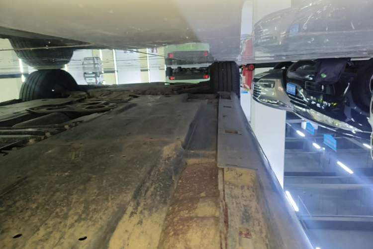 Used Mazda CX-4 2020 2.0L Automatic Two-Wheel Drive Blue Sky Dynamic Edition Left Side Sill