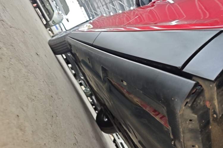 Used Mazda CX-4 2020 2.0L Automatic Two-Wheel Drive Blue Sky Exploration Edition Left Side Sill