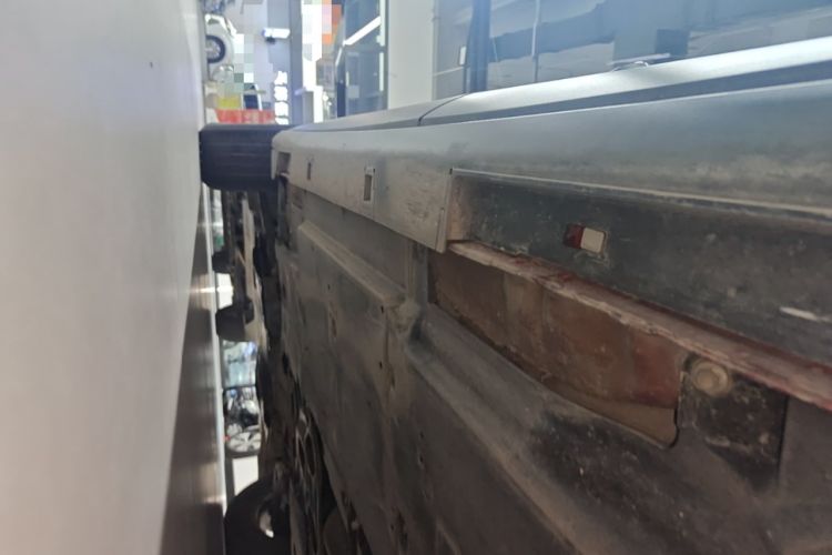 Used Mazda CX-4 2020 2.0L Automatic Two-Wheel Drive Blue Sky Exploration Edition Left Side Sill