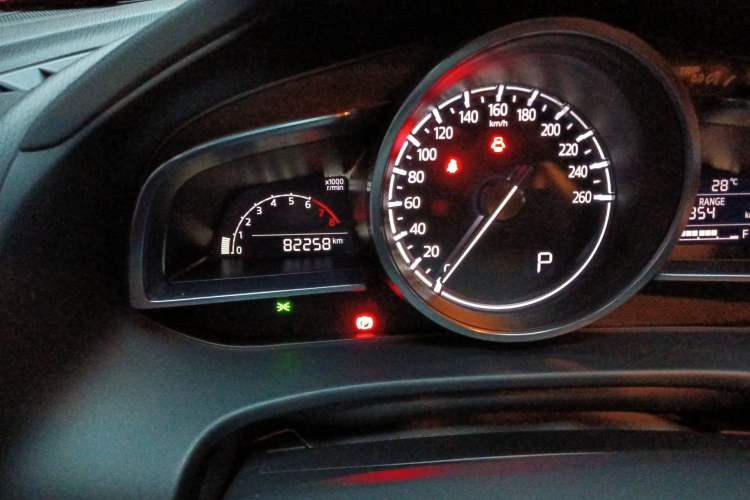Used Mazda CX-4 2020 2.5L Automatic All-Wheel Drive Blue Sky Fearless Edition Odometer Close Up