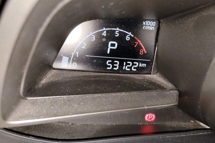 Used Mazda CX-4 2020 2.0L Automatic Two-Wheel Drive Blue Sky Exploration Edition Odometer Close Up