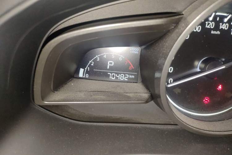 Used Mazda CX-4 2020 2.0L Automatic Two-Wheel Drive Blue Sky Dynamic Edition Odometer Close Up