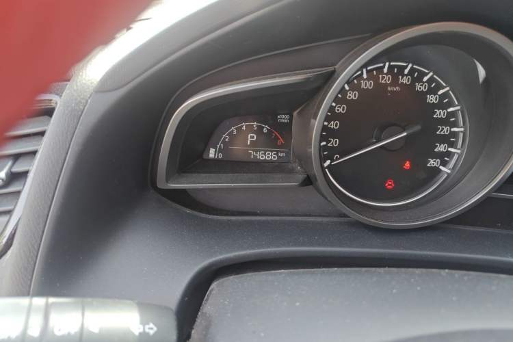 Used Mazda CX-4 2020 2.0L Automatic Two-Wheel Drive Blue Sky Dynamic Edition Odometer Close Up