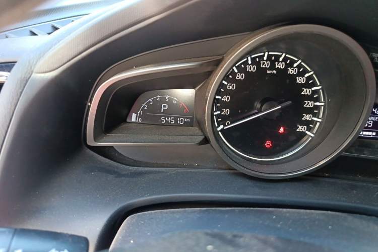 Used Mazda CX-4 2020 2.0L Automatic Two-Wheel Drive Blue Sky Dynamic Edition Odometer Close Up
