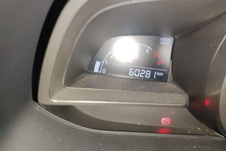 Used Mazda CX-4 2020 2.0L Automatic Two-Wheel Drive Blue Sky Exploration Edition Odometer Close Up