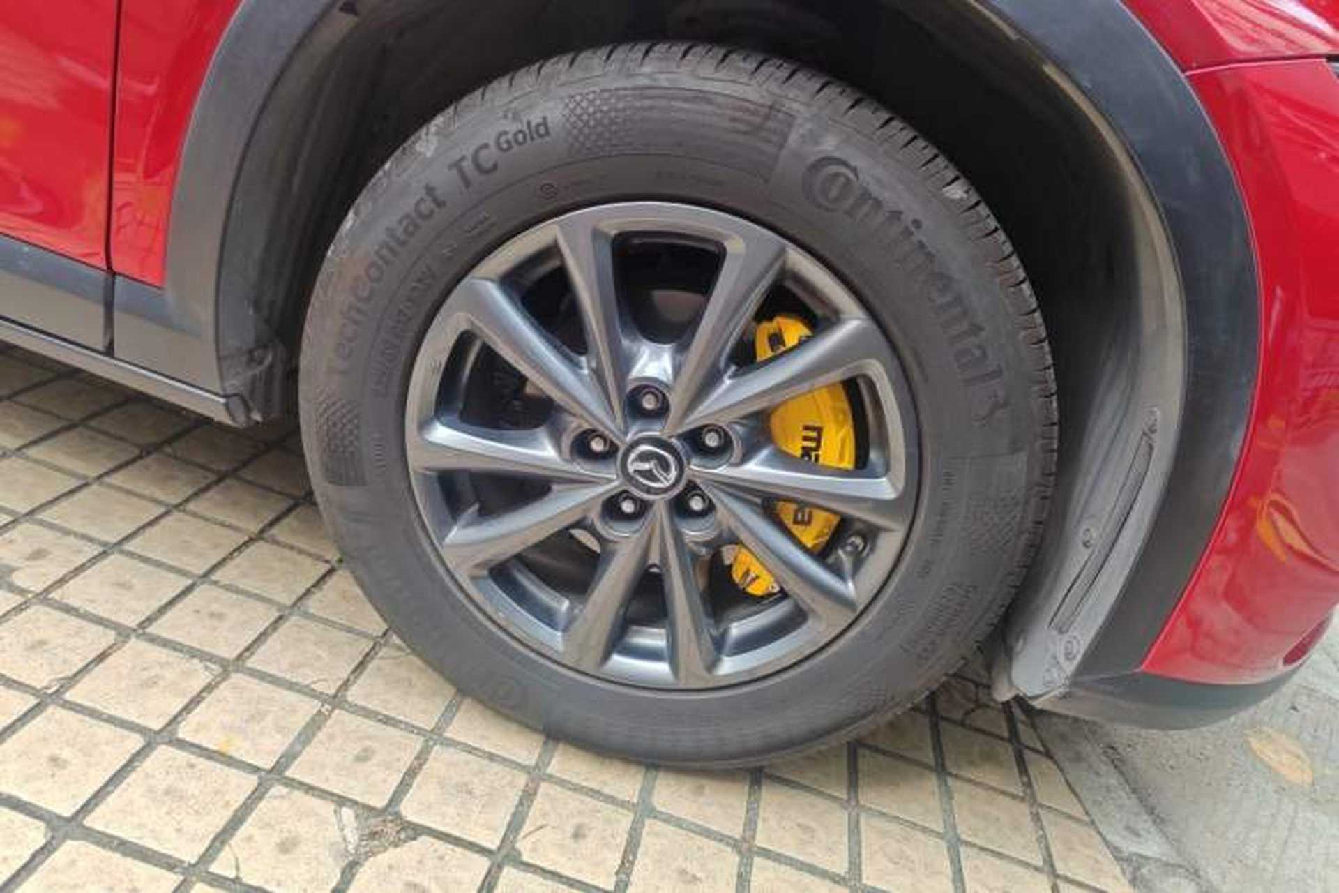 Used Mazda CX-4 2020 2.0L Automatic Two-Wheel Drive Blue Sky Luxury Edition Right Front Wheel Hub