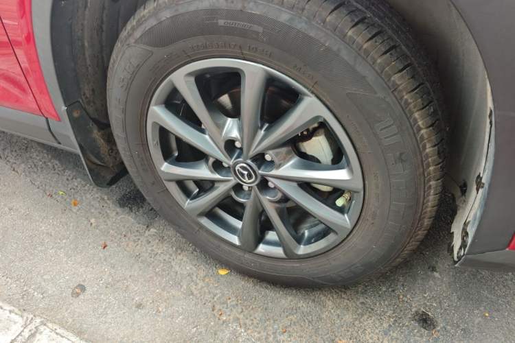 Used Mazda CX-4 2020 2.0L Automatic Two-Wheel Drive Blue Sky Luxury Edition Right Front Wheel Hub