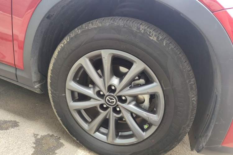 Used Mazda CX-4 2020 2.0L Automatic Two-Wheel Drive Blue Sky Luxury Edition Right Front Wheel Hub