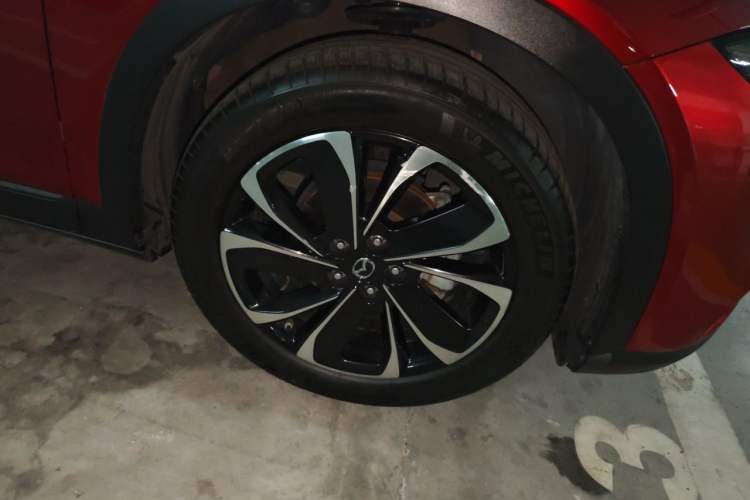 Used Mazda CX-4 2020 2.5L Automatic 4x4 Sky Blue Passion Edition Right Front Wheel Hub