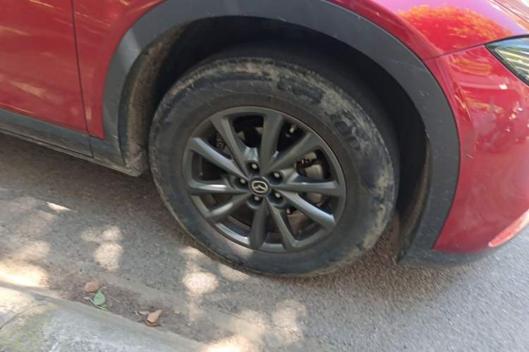 Used Mazda CX-4 2020 2.0L Automatic Two-Wheel Drive Blue Sky Dynamic Edition Right Front Wheel Hub