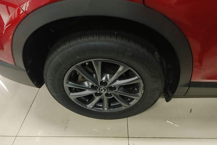 Used Mazda CX-4 2020 2.0L Automatic Two-Wheel Drive Blue Sky Dynamic Edition Right Rear Wheel Hub