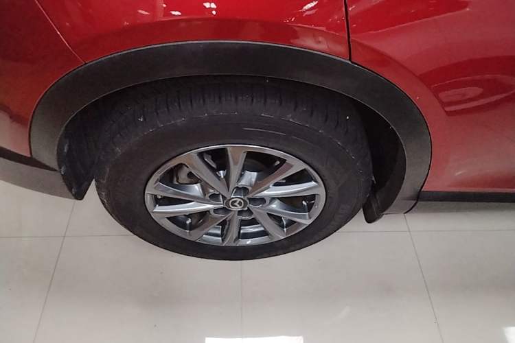 Used Mazda CX-4 2020 2.0L Automatic Two-Wheel Drive Blue Sky Exploration Edition Right Rear Wheel Hub