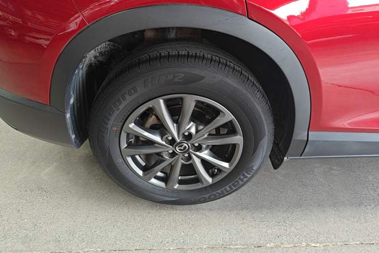 Used Mazda CX-4 2020 2.0L Automatic Two-Wheel Drive Blue Sky Dynamic Edition Right Rear Wheel Hub