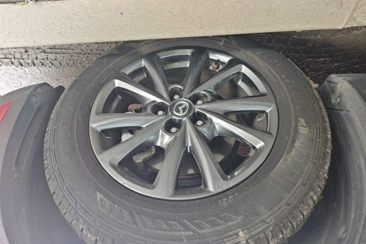 Used Mazda CX-4 2020 2.0L Automatic Two-Wheel Drive Blue Sky Dynamic Edition Right Rear Wheel Hub