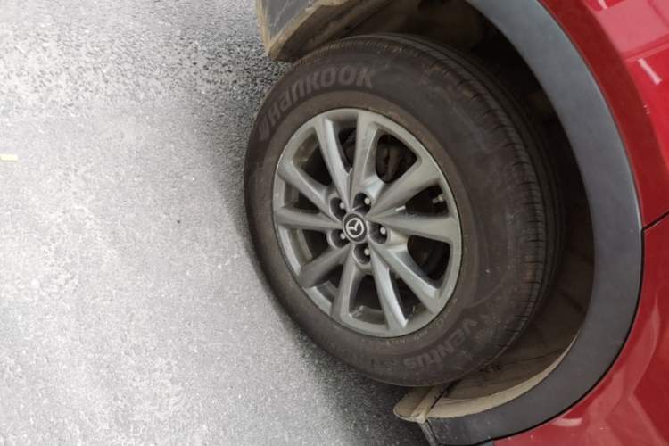 Used Mazda CX-4 2020 2.0L Automatic Two-Wheel Drive Blue Sky Exploration Edition Right Rear Wheel Hub
