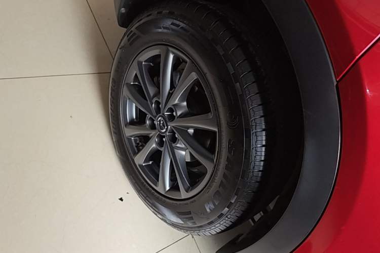 Used Mazda CX-4 2020 2.0L Automatic Two-Wheel Drive Blue Sky Youth Edition Right Rear Wheel Hub