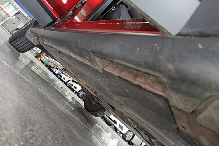 Used Mazda CX-4 2020 2.0L Automatic Two-Wheel Drive Blue Sky Dynamic Edition Right Side Sill