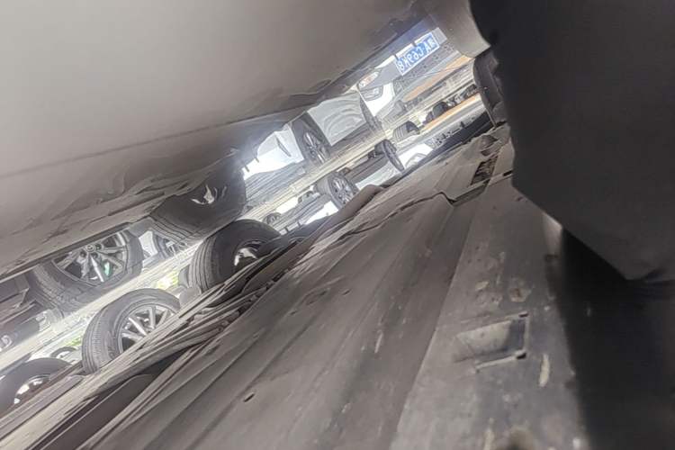 Used Mazda CX-4 2020 2.0L Automatic Two-Wheel Drive Blue Sky Dynamic Edition Right Side Sill