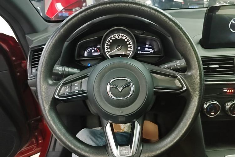Used Mazda CX-4 2020 2.0L Automatic Two-Wheel Drive Blue Sky Dynamic Edition Steering Wheel