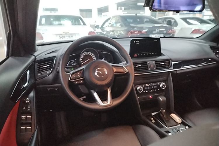 Used Mazda CX-4 2020 2.0L Automatic Two-Wheel Drive Blue Sky Exploration Edition Steering Wheel