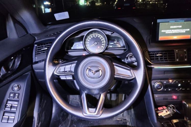 Used Mazda CX-4 2020 2.0L Automatic Two-Wheel Drive Blue Sky Exploration Edition Steering Wheel
