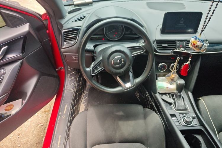 Used Mazda CX-4 2020 2.0L Automatic Two-Wheel Drive Blue Sky Youth Edition Steering Wheel