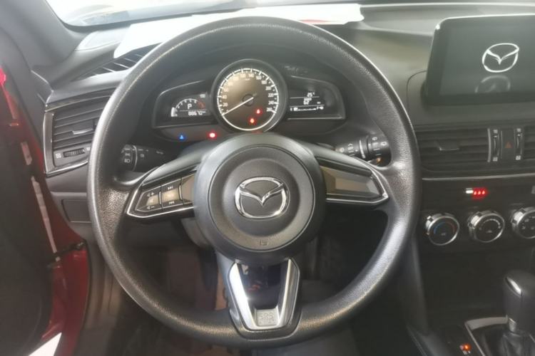 Used Mazda CX-4 2020 2.0L Automatic Two-Wheel Drive Blue Sky Dynamic Edition Steering Wheel