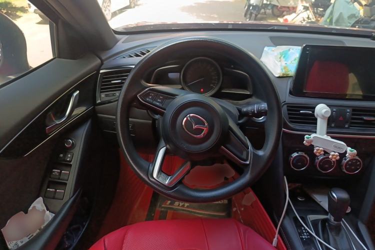 Used Mazda CX-4 2020 2.0L Automatic Two-Wheel Drive Blue Sky Dynamic Edition Steering Wheel