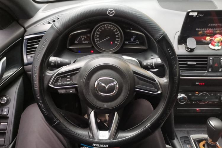 Used Mazda CX-4 2020 2.0L Automatic Two-Wheel Drive Blue Sky Exploration Edition Steering Wheel