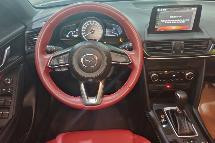 Used Mazda CX-4 2020 2.0L Automatic Two-Wheel Drive Blue Sky Exploration Edition Steering Wheel