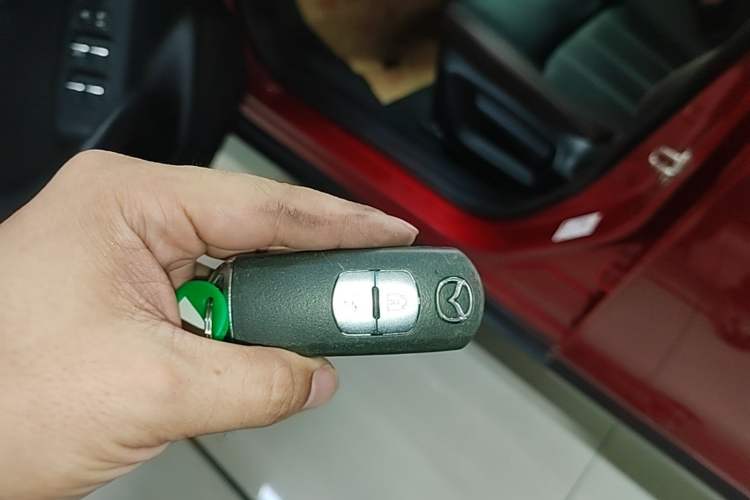 Used Mazda CX-4 2020 2.0L Automatic Two-Wheel Drive Blue Sky Dynamic Edition Vehicle Key