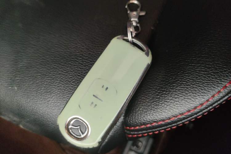 Used Mazda CX-4 2020 2.0L Automatic Two-Wheel Drive Blue Sky Dynamic Edition Vehicle Key