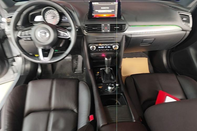 Used Mazda CX-4 2020 2.0L Automatic Two-Wheel Drive Blue Sky Luxury Edition Center Console