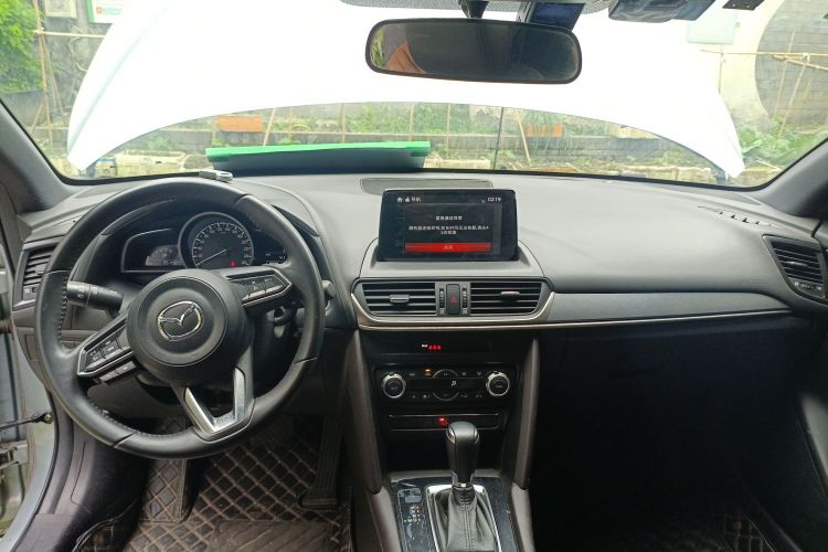 Used Mazda CX-4 2020 2.0L Automatic Two-Wheel Drive Blue Sky Luxury Edition Center Console